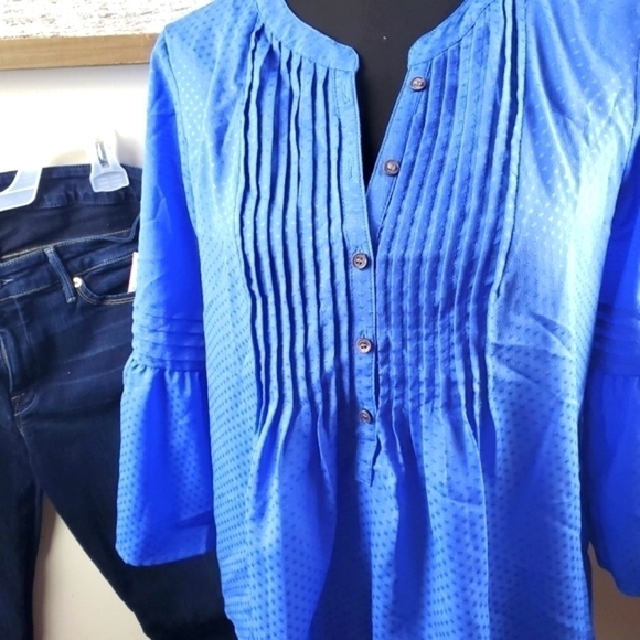 CeCe Sea Blue Ruffled Sleeve Blouse Size small - Picture 11 of 16